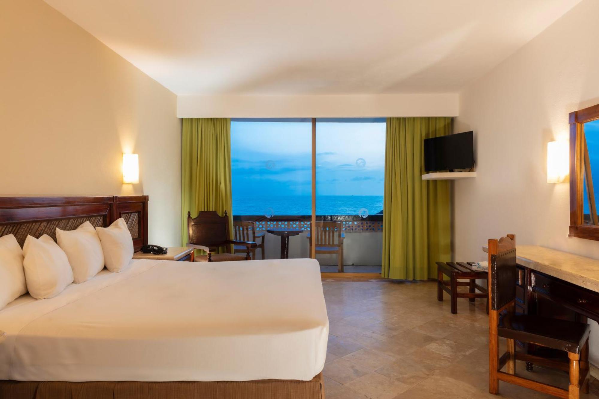Las Palmas By The Sea All Inclusive Puerto Vallarta Exterior foto